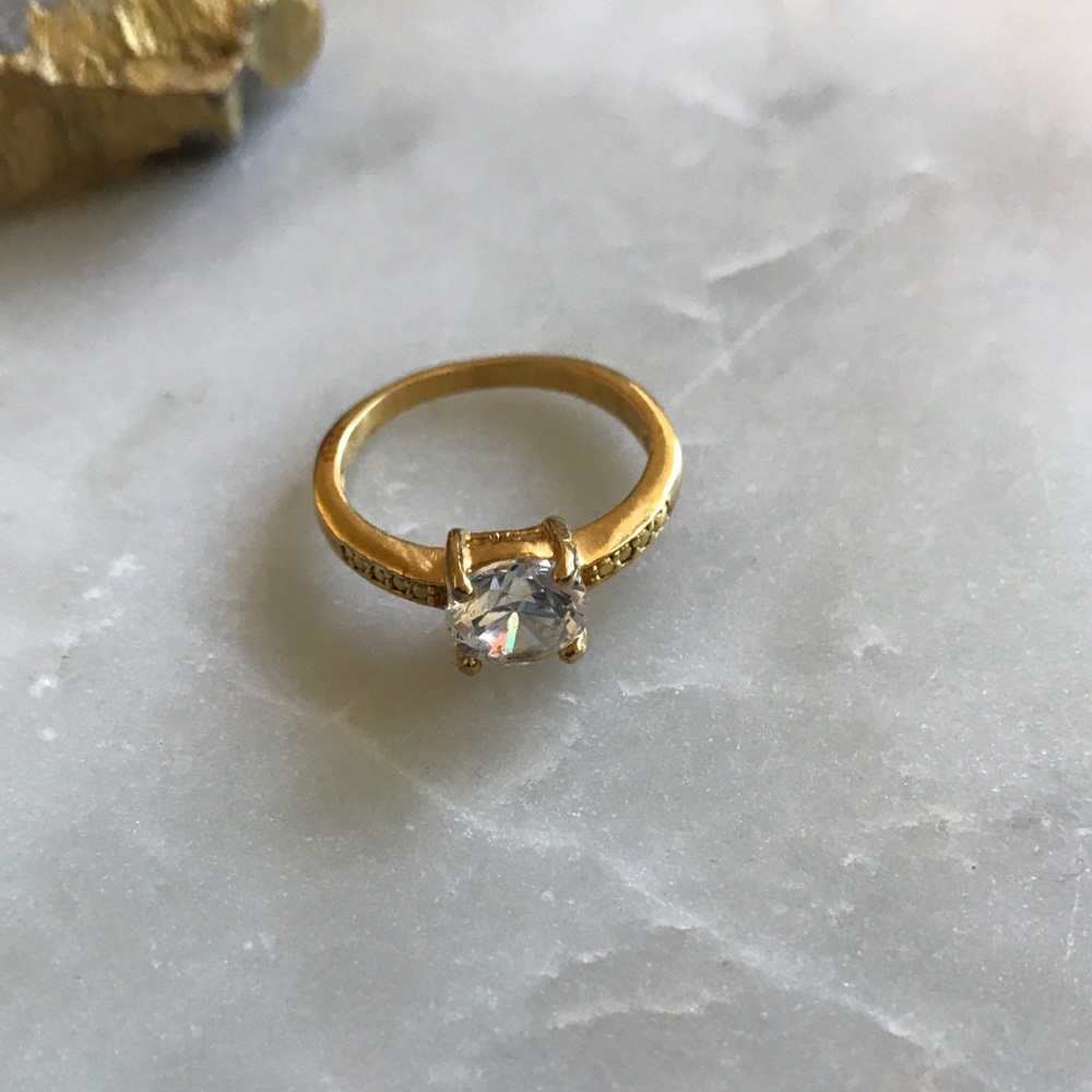 Ring with quartz size US 4.5-5